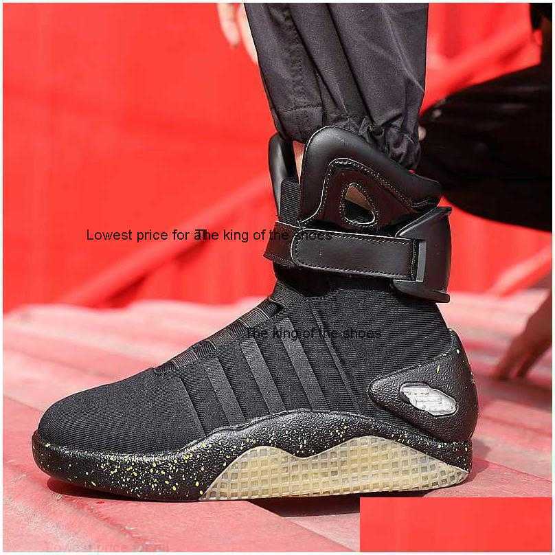 Boots Men Boots Led Shoes Usb Rechargeable Fashion Casual Glowing Desert 211022 Back To The Future For Man And Women Drop Delivery A Dhwlq, 45
Boots Men Boots Led Shoes Usb Rechargeable Fashion Casual Glowing Desert 211022 Back To The Future For Man And Women Drop Delivery A Dhwlq, 45