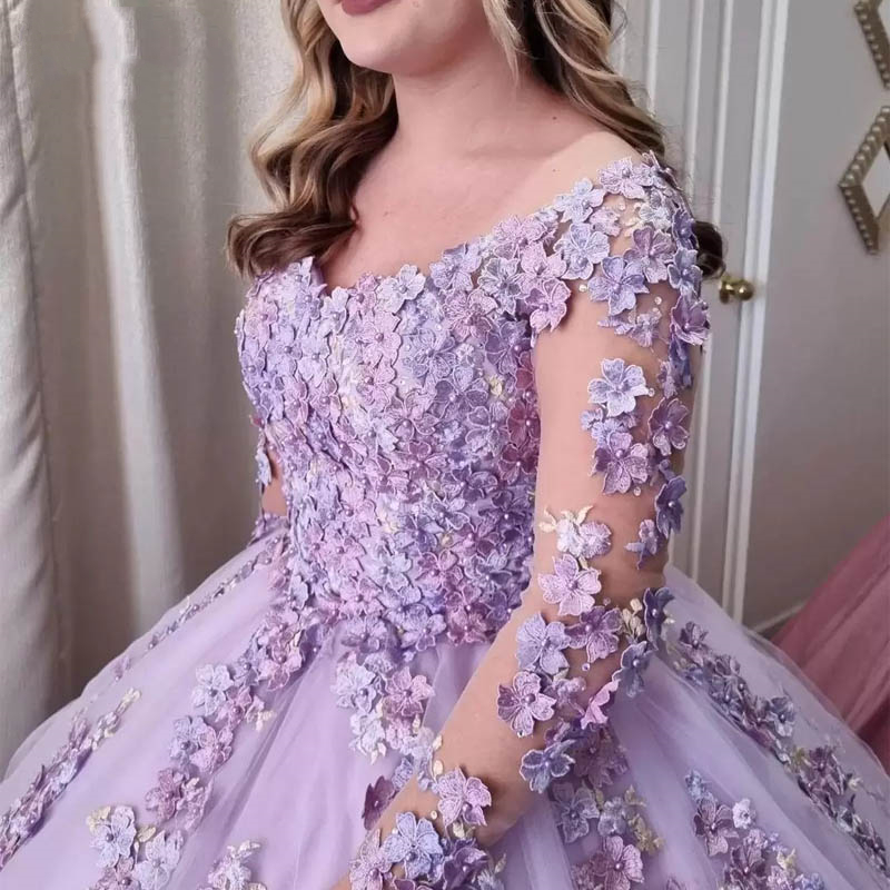 Quinceanera Dresses Princess Light Purple Long Sleeve Flowers Beading V-Neck Ball Gown with Tulle Plus Size Sweet 16 Debutante Party Birthday Vestidos