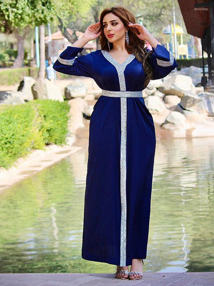 Casual Dresses Diamonds Trim Arabian Evening Long Dress Women Soft Satin Belted Moroccan Kaftan Gufl Jalabiya Muslim Party Abayas, Royal blue dress
Casual Dresses Diamonds Trim Arabian Evening Long Dress Women Soft Satin Belted Moroccan Kaftan Gufl Jalabiya Muslim Party Abayas, Royal blue dress