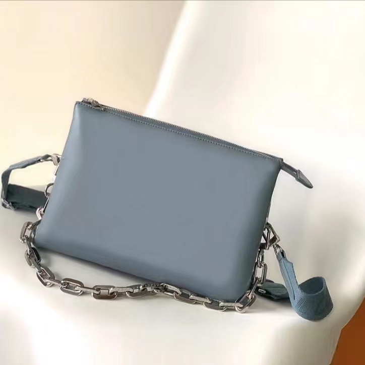 Top quality M57790 bag louiseitys tote bag coussin MM black luxurys handbag vuttonse designer bag fashion crossbody bag shoulder bag designer handbag messenger bag
Top quality M57790 bag louiseitys tote bag coussin MM black luxurys handbag vuttonse designer bag fashion crossbody bag shoulder bag designer handbag messenger bag
