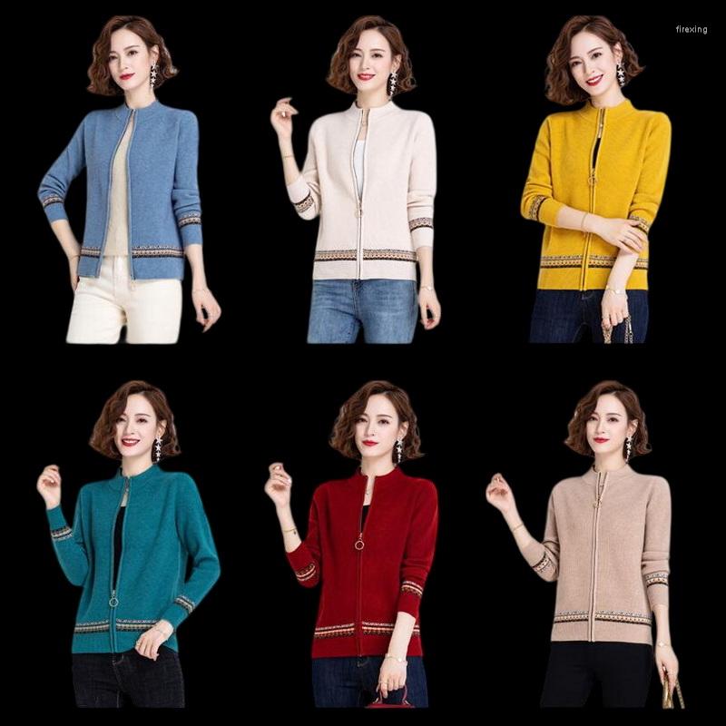 Women's Knits Spring Autumn Knitted Cardigan Women Printing Zipper Half High Collar Thick Embroidery Knitting Sweater, Green
Women's Knits Spring Autumn Knitted Cardigan Women Printing Zipper Half High Collar Thick Embroidery Knitting Sweater, Green