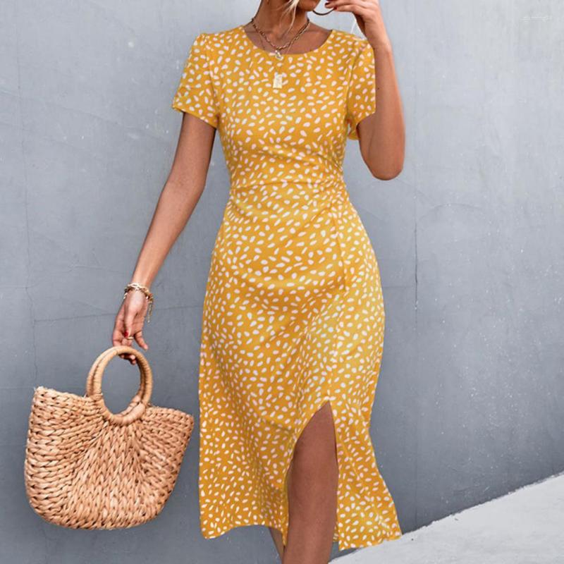 Casual Dresses Lady Beach Dress Hollow Out Dot Print Round Neck Short Sleeves Dress-up Back Buttons Side Split Summer Midi Women Clothes, Green
Casual Dresses Lady Beach Dress Hollow Out Dot Print Round Neck Short Sleeves Dress-up Back Buttons Side Split Summer Midi Women Clothes, Green