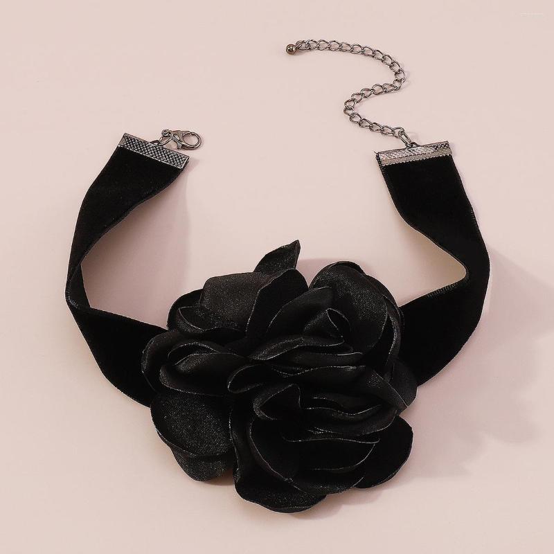Choker Big Flower Chokers Necklace Large Fashion Women's Black Velvet Ribbon Chocker Elegant Chunky Statement Jewelry
Choker Big Flower Chokers Necklace Large Fashion Women's Black Velvet Ribbon Chocker Elegant Chunky Statement Jewelry
