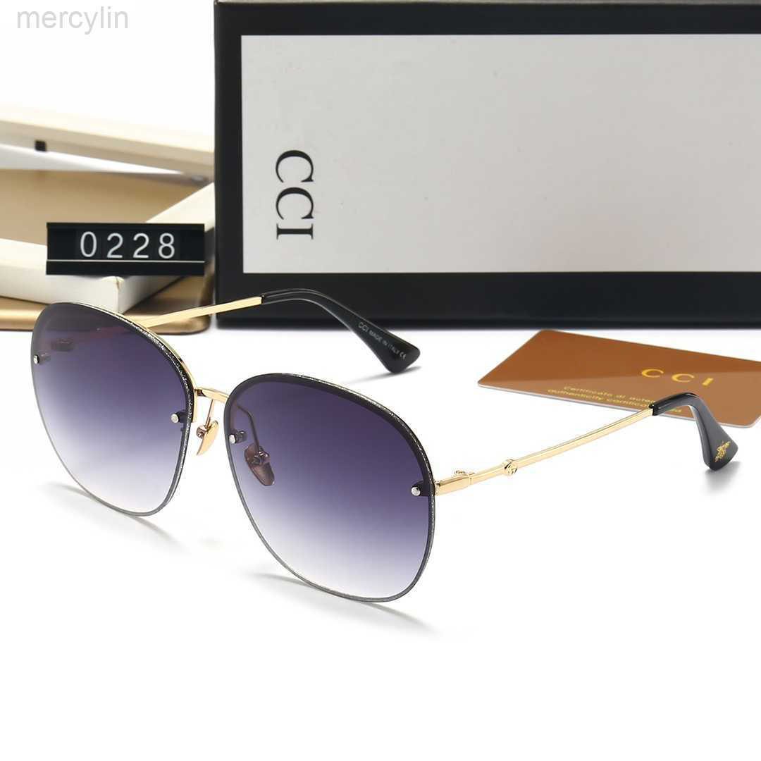 Luxury Designer Sunglasses Cucci Ggs Sunglasses Men's Women's Sunglasses Women's Polarized Fashion Trendy Holiday Sunglasses Ggity Sunglasses Holiday 0228
Luxury Designer Sunglasses Cucci Ggs Sunglasses Men's Women's Sunglasses Women's Polarized Fashion Trendy Holiday Sunglasses Ggity Sunglasses Holiday 0228