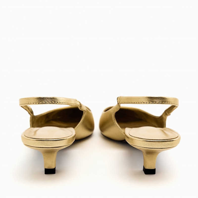 Nxy Sandals Gold Leather Pumps for Women Summer Pointed Toe Heeled Woman Sexy Wedding Stiletto Elegant Heels Slingbacks 230406, Leopard
Nxy Sandals Gold Leather Pumps for Women Summer Pointed Toe Heeled Woman Sexy Wedding Stiletto Elegant Heels Slingbacks 230406, Leopard