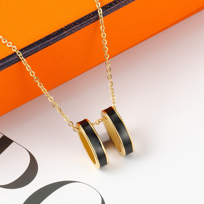 New Letter Titanium Steel Necklace for Women European and American Popular Internet Celebrity Couple All-Matching
New Letter Titanium Steel Necklace for Women European and American Popular Internet Celebrity Couple All-Matching