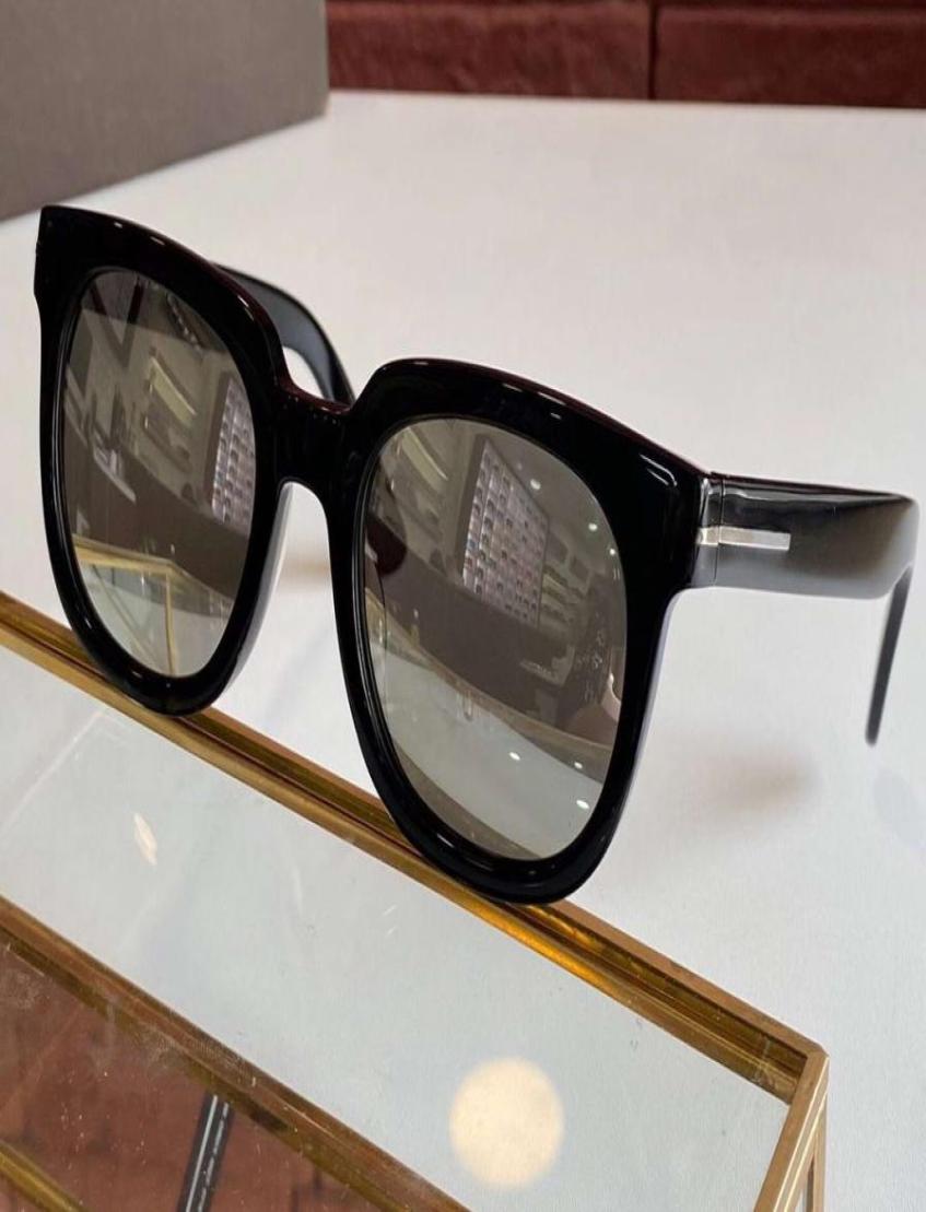 Black Mirror Sunglasses for Men 211 Sun Glasses occhiali da sole firmati unisex Square Sunglasses Eyewear UV4003580876
Black Mirror Sunglasses for Men 211 Sun Glasses occhiali da sole firmati unisex Square Sunglasses Eyewear UV4003580876
