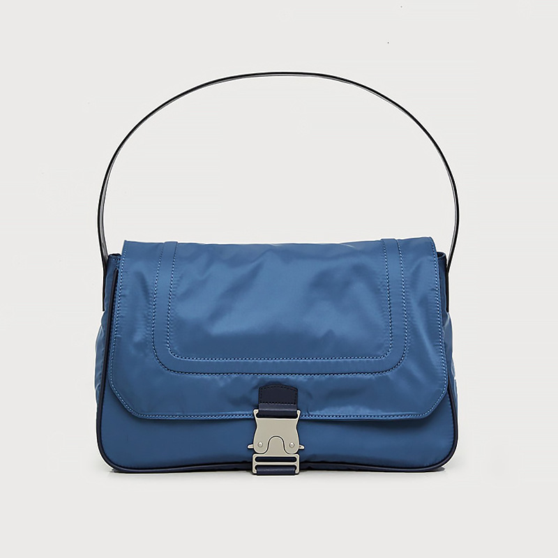 Evening Bags Brands Designer Bag Fashion Nylon Armpit Bags for Women Square Tote Shoulder Bag Lock Women's Handbags and Purses Clutch 230413, Blue
Evening Bags Brands Designer Bag Fashion Nylon Armpit Bags for Women Square Tote Shoulder Bag Lock Women's Handbags and Purses Clutch 230413, Blue
