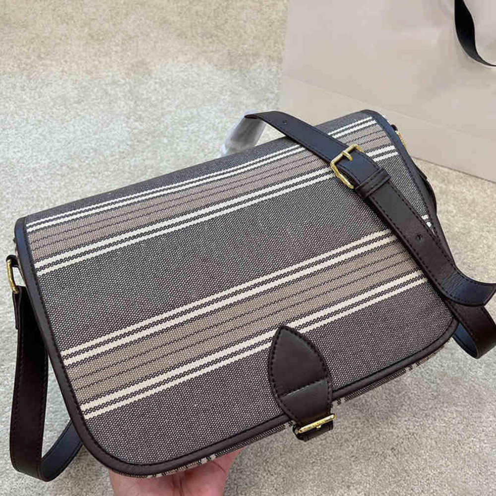 Vintage Handbag Striped Envelope Bag Women Shoulder s Brand Designer Fashion Small Square Messenger Purses Hip Hop 220816, Cebag
Vintage Handbag Striped Envelope Bag Women Shoulder s Brand Designer Fashion Small Square Messenger Purses Hip Hop 220816, Cebag