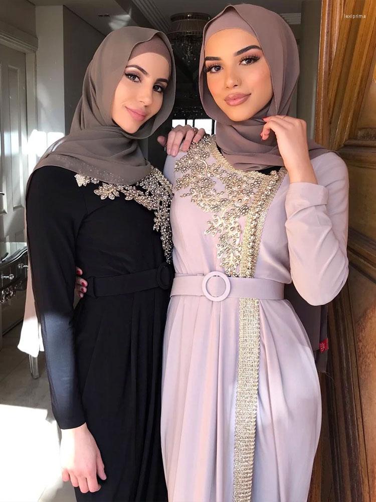 Ethnic Clothing Beaded Embroidered Abaya Belted Long Dress Women Front Slit Muslim Party Robe African Dresses Islam Dubai Turkey Abayas
Ethnic Clothing Beaded Embroidered Abaya Belted Long Dress Women Front Slit Muslim Party Robe African Dresses Islam Dubai Turkey Abayas