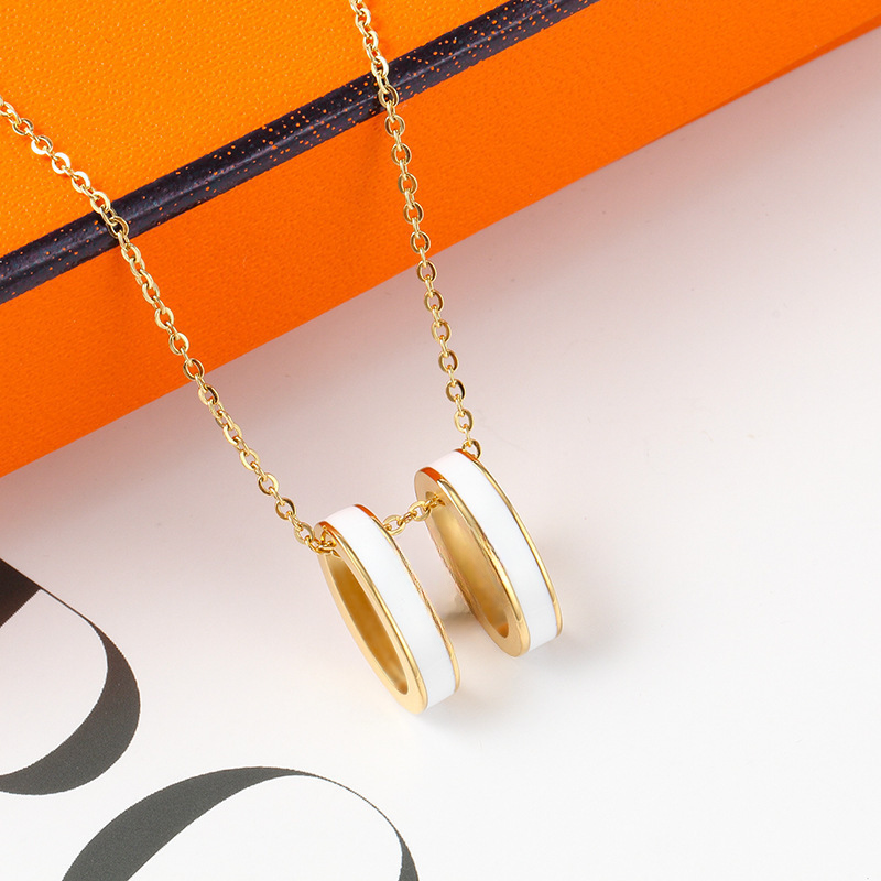 New Letter Titanium Steel Necklace for Women Popular Internet Celebrity Fashion Couple All-Matching
New Letter Titanium Steel Necklace for Women Popular Internet Celebrity Fashion Couple All-Matching