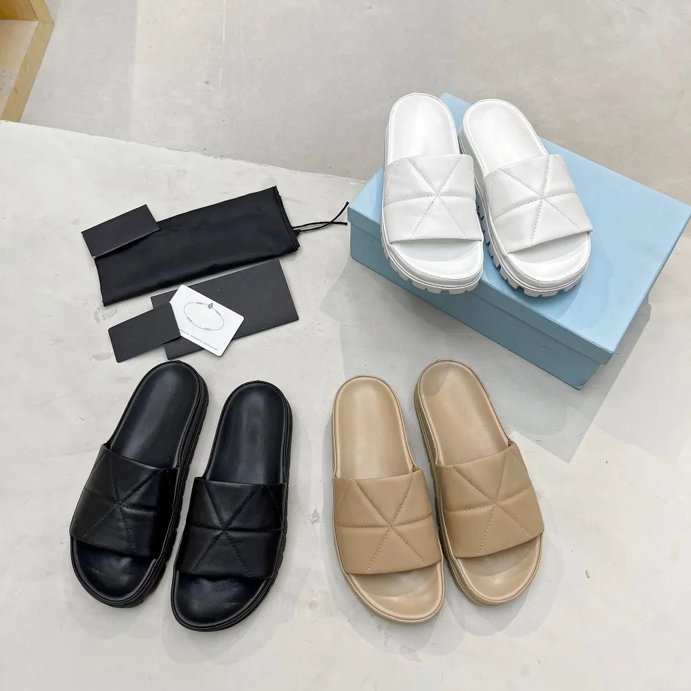 Hot selling high-quality leather sole Slippers summer Sandals Slippers Flat women sandals Luxury designer luxury top quality factory shoes