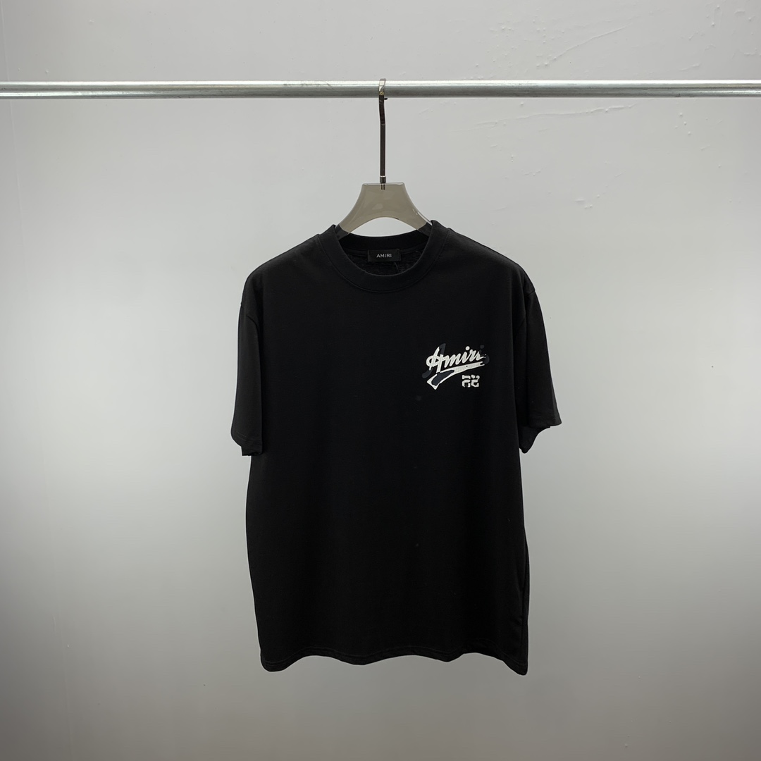 2Men's t-shirt and women's high-end brand Men's T-Shirts short sleep summer outdoor fashion casual t-shirt printed with pure cotton letters. Size M-3XLQ45
2Men's t-shirt and women's high-end brand Men's T-Shirts short sleep summer outdoor fashion casual t-shirt printed with pure cotton letters. Size M-3XLQ45