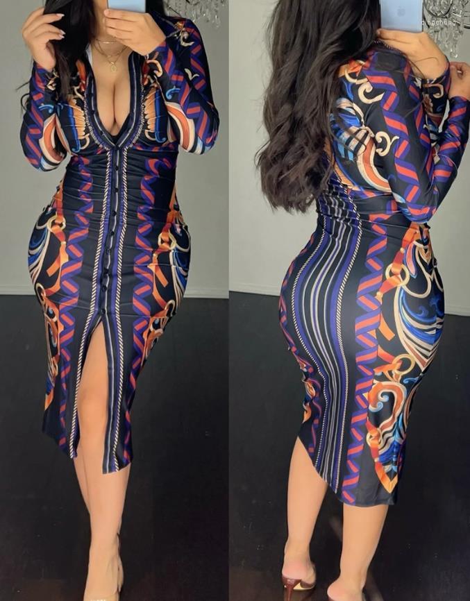 Casual Dresses Scarf Print Buttoned Slit Shirt Dress Fashionable Sexy Slim Fashion Chain Strap Half Sleeve Lapel Button
Casual Dresses Scarf Print Buttoned Slit Shirt Dress Fashionable Sexy Slim Fashion Chain Strap Half Sleeve Lapel Button