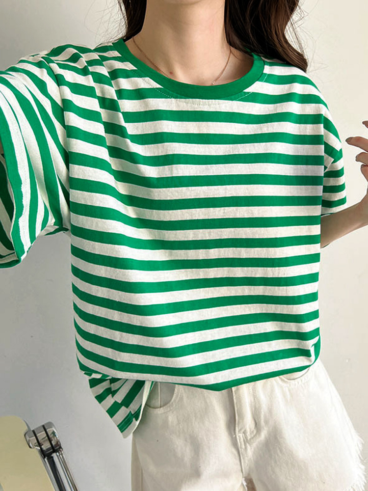 Women' T-Shirt Summer Soft Cotton Striped T-shirt Oversize for Women Classic Simple Green Women' Short Sleeve Tee Shirt with Stripes Top 230413, Rose red
Women' T-Shirt Summer Soft Cotton Striped T-shirt Oversize for Women Classic Simple Green Women' Short Sleeve Tee Shirt with Stripes Top 230413, Rose red