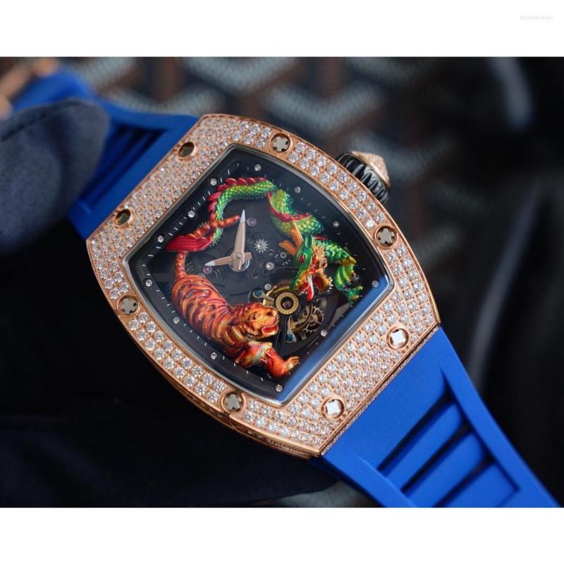 Wristwatches Mens Automatic Mechanical Watch Iced Diamond Black Blue Rubber Dragon Tiger
Wristwatches Mens Automatic Mechanical Watch Iced Diamond Black Blue Rubber Dragon Tiger