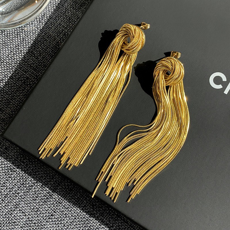 CE earrings designer for women New Fashion Earring Love Earrings For Woman Brand Simple Letters Diamond Lady Earrings Jewelry Ear Stud-2
CE earrings designer for women New Fashion Earring Love Earrings For Woman Brand Simple Letters Diamond Lady Earrings Jewelry Ear Stud-2