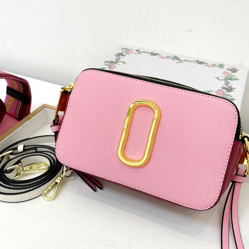Famous Designer Camera Bag Shoulder Bag Marc J Women's High Quality Genuine Leather Contrast Crossbody Bag Wallet Mini Marcbag Handbag Wide Shoulder Strap Wallet
Famous Designer Camera Bag Shoulder Bag Marc J Women's High Quality Genuine Leather Contrast Crossbody Bag Wallet Mini Marcbag Handbag Wide Shoulder Strap Wallet