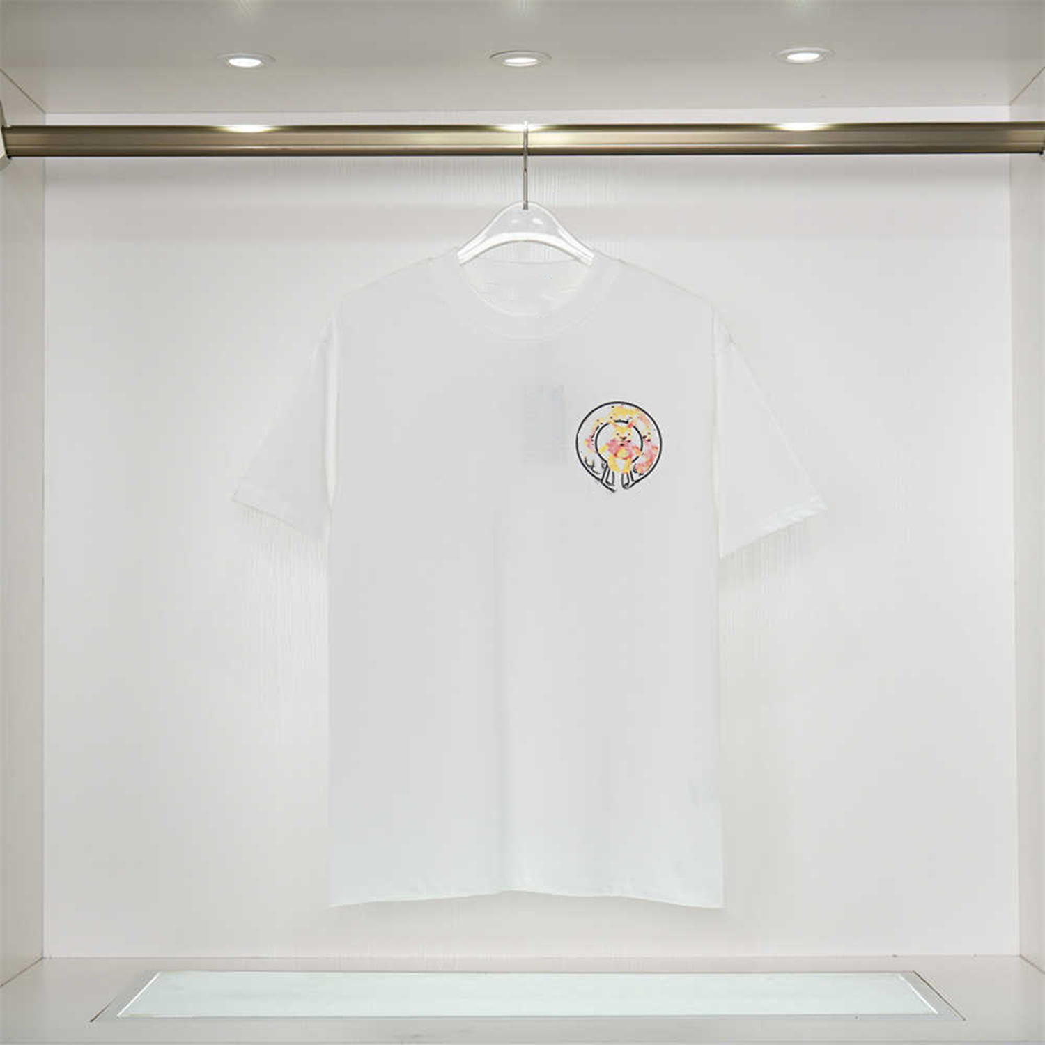 2023 Summer Brand Mens T Shirt Fashion Men Women Designers Clothing High Quality Short sleeve casual loose Couple Tee
2023 Summer Brand Mens T Shirt Fashion Men Women Designers Clothing High Quality Short sleeve casual loose Couple Tee
