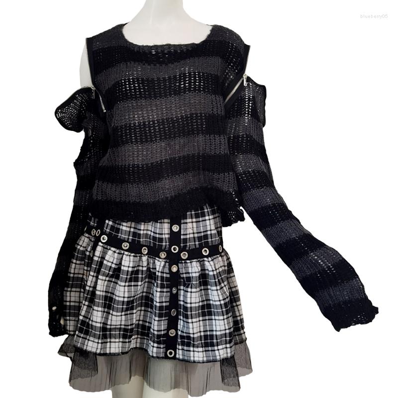 Women's Sweaters Y2k Lady Thin Zipper Off Shoulder Hollow Out Short Gothic Striped Gray Red Women Punk Sweater Knitted Crop Harajuku Top
Women's Sweaters Y2k Lady Thin Zipper Off Shoulder Hollow Out Short Gothic Striped Gray Red Women Punk Sweater Knitted Crop Harajuku Top