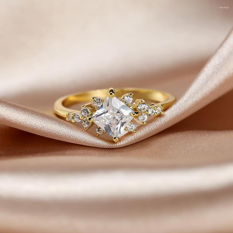 Wedding Rings Minimalist Small Square For Women Gold Color White Zircon Stacking Bands Thin Ring Daily Party Finger Jewelry CZ
Wedding Rings Minimalist Small Square For Women Gold Color White Zircon Stacking Bands Thin Ring Daily Party Finger Jewelry CZ