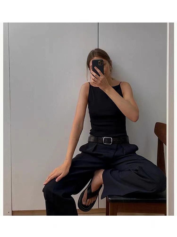 Camisoles Tanks Women Black Color Knitted Camisole Spring Summer Sleeveless Sexy Simple Wild Slash Neck Tank Top 230413