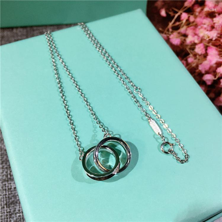 Pendant Necklaces Pure 925 Sterling Silver Chain Necklace Trendy 3 Colors Romantic Women Bijoux Simple Designer Double Circles Intertwined
Pendant Necklaces Pure 925 Sterling Silver Chain Necklace Trendy 3 Colors Romantic Women Bijoux Simple Designer Double Circles Intertwined