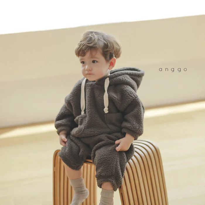 Clothing Sets Winter Baby Plush Fleece Thicken Warm Hoodies Sets Toddler Boys Hooded Sweatshirt And Pants Set Children 2pcs Clothes Suit 231113