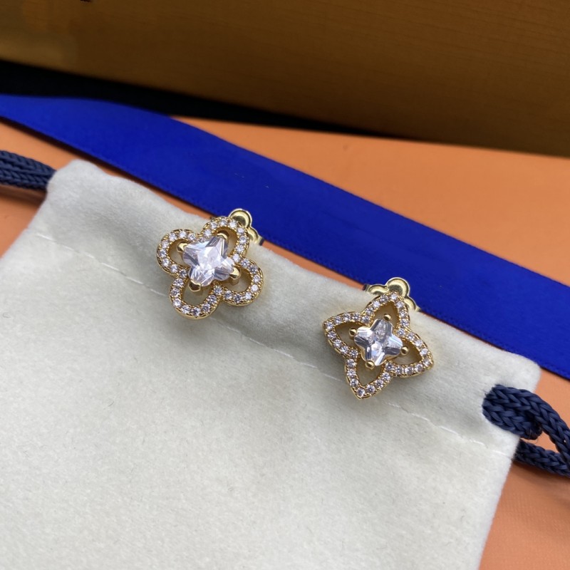 Luxury Designers Band earrings charm Fashion gold hoop earrings for lady Women Party Wedding Lovers woman Earrings 18k plated diamond valentine Wedding Gifts
Luxury Designers Band earrings charm Fashion gold hoop earrings for lady Women Party Wedding Lovers woman Earrings 18k plated diamond valentine Wedding Gifts
