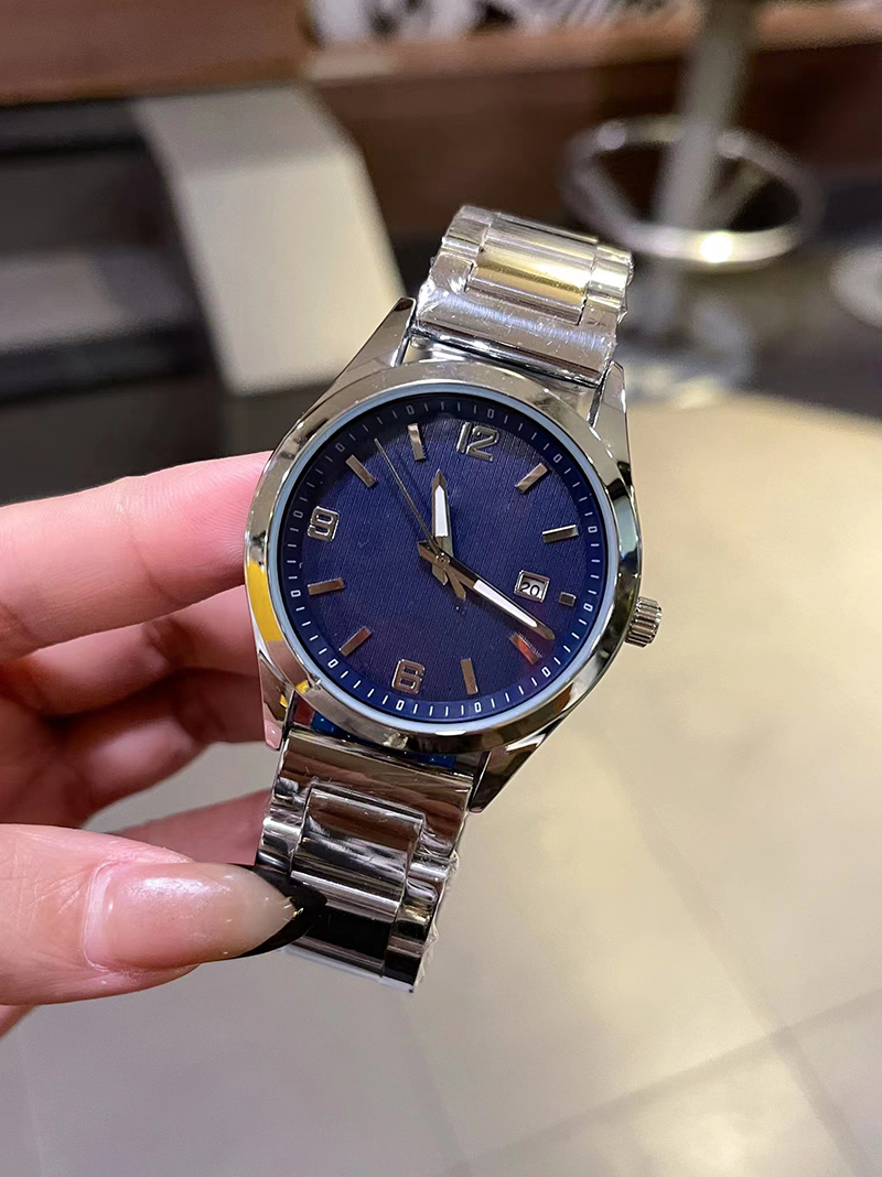 New Fashionable men's and women's watches Imported quartz movement Butterfly clasp size 40mm, Color 6
New Fashionable men's and women's watches Imported quartz movement Butterfly clasp size 40mm, Color 6