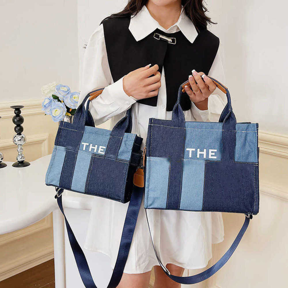 Shoulder Bag Totes Women's Bag Denim Contrast Panel Handbag Fashion Versatile One Shoulder Crossbody Wallets 0227, Blue
Shoulder Bag Totes Women's Bag Denim Contrast Panel Handbag Fashion Versatile One Shoulder Crossbody Wallets 0227, Blue