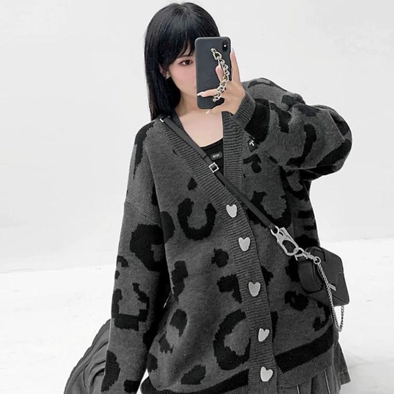 Women' Knits & Tees Coat Autumn 2023 Korean Fashion Plus Velvet Padded Oversized Sweaters 90s Vintage Knit Loose Jacket Kawaii, Black01
Women' Knits & Tees Coat Autumn 2023 Korean Fashion Plus Velvet Padded Oversized Sweaters 90s Vintage Knit Loose Jacket Kawaii, Black01