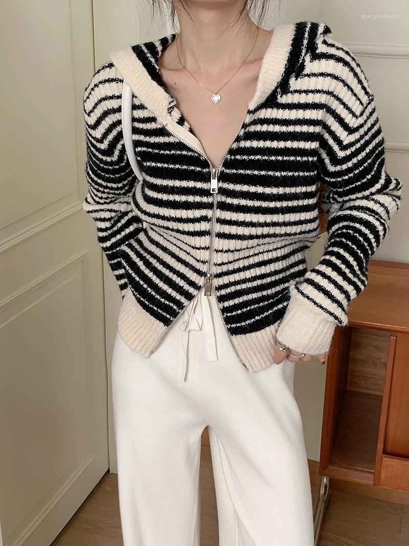 Women's Knits Korean Vintage Stripe Hoodes Elasticity Cardigans Double Zipper Women Clothing Knitwear Ladies Cashmere Jacket Elegant Sweater, Green
Women's Knits Korean Vintage Stripe Hoodes Elasticity Cardigans Double Zipper Women Clothing Knitwear Ladies Cashmere Jacket Elegant Sweater, Green