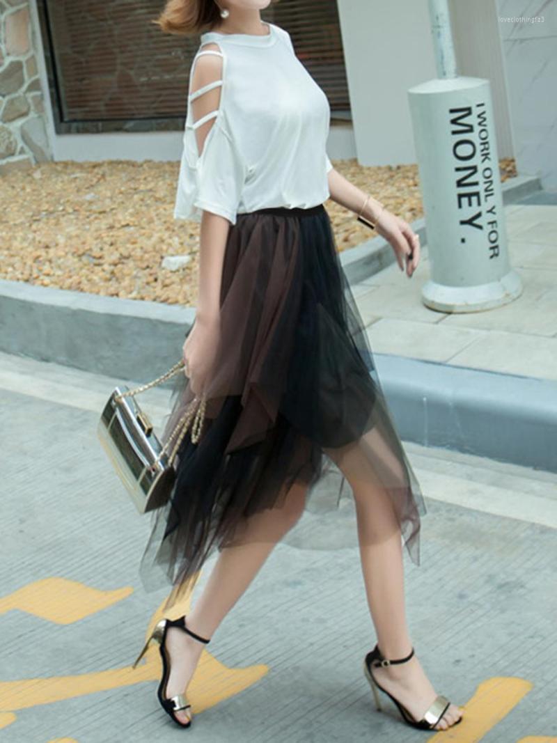 Skirts Women Fashion Mid-length Contrasting Color/Solid Color Elastic High Waist Irregular Ruffle Multi-layered Tulle Ballerina Skirt, Black
Skirts Women Fashion Mid-length Contrasting Color/Solid Color Elastic High Waist Irregular Ruffle Multi-layered Tulle Ballerina Skirt, Black