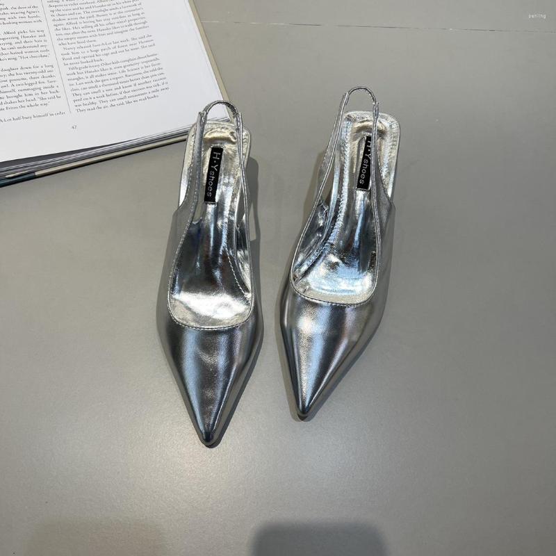 Dress Shoes Summer Brand Pointed Toe Sliver Party Pumps Thin Low Heel Shallow Slip On Ladies Elegant Sandals A29-09
Dress Shoes Summer Brand Pointed Toe Sliver Party Pumps Thin Low Heel Shallow Slip On Ladies Elegant Sandals A29-09