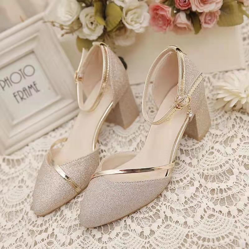 Dress Shoes Summer High Heel 5cm Sandals Lady Pumps Classics Slip on Shoes Sexy Sequins Women's Party Shoes Gold Silver Wedding Footwear 230413, Black
Dress Shoes Summer High Heel 5cm Sandals Lady Pumps Classics Slip on Shoes Sexy Sequins Women's Party Shoes Gold Silver Wedding Footwear 230413, Black