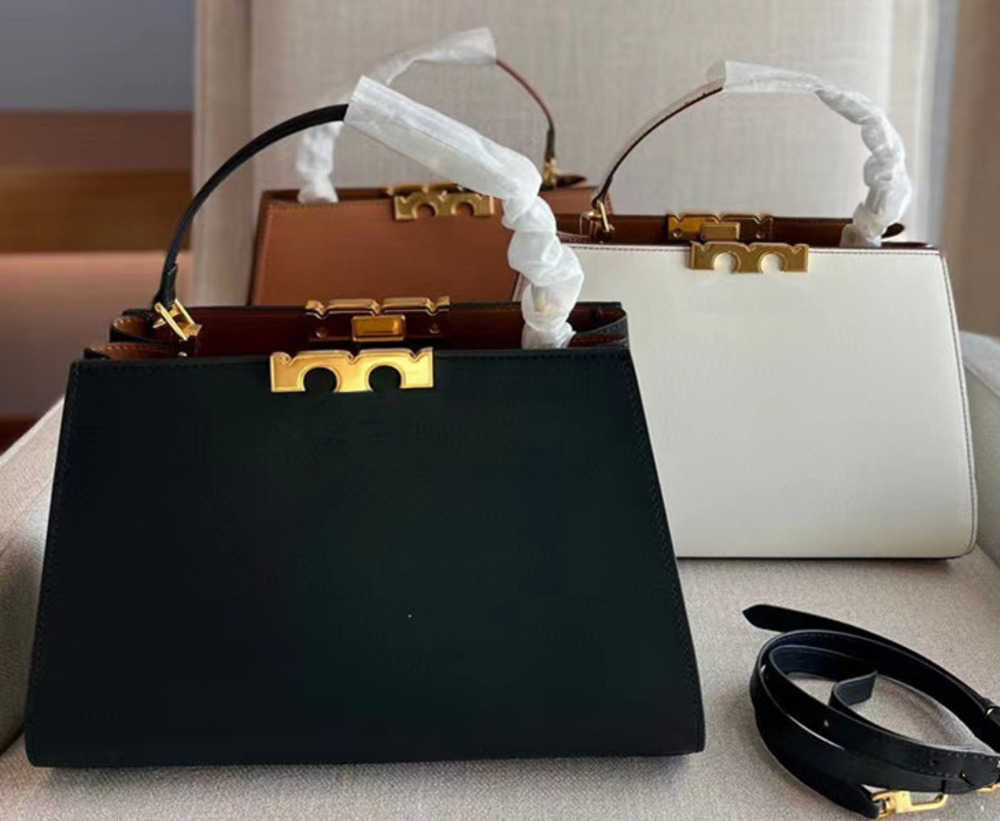 New 2023 Designer Womens Crossbody Genuine Cowhide Handbags Hardware fashion Brand Shopping Ladies Christmas Birthday womens Totes bags, Tb
New 2023 Designer Womens Crossbody Genuine Cowhide Handbags Hardware fashion Brand Shopping Ladies Christmas Birthday womens Totes bags, Tb
