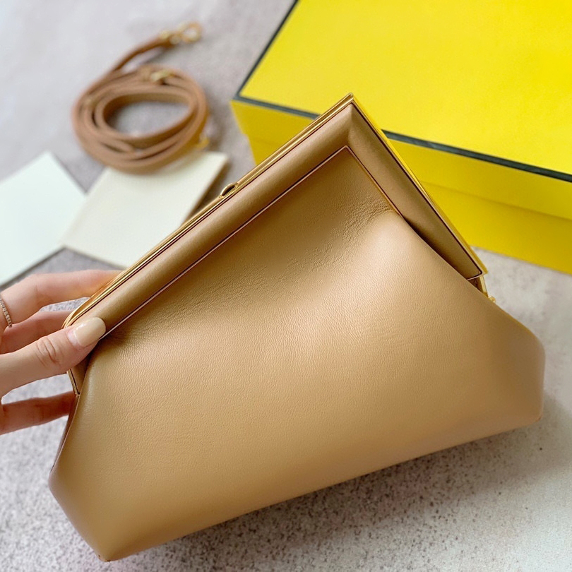 Genuine leather Evening lady First clutch Bag crossbody large handbags Luxury sling tote shoulder strap travel Designer Women's mens man bottega toiletry purse Bags, Silver
Genuine leather Evening lady First clutch Bag crossbody large handbags Luxury sling tote shoulder strap travel Designer Women's mens man bottega toiletry purse Bags, Silver