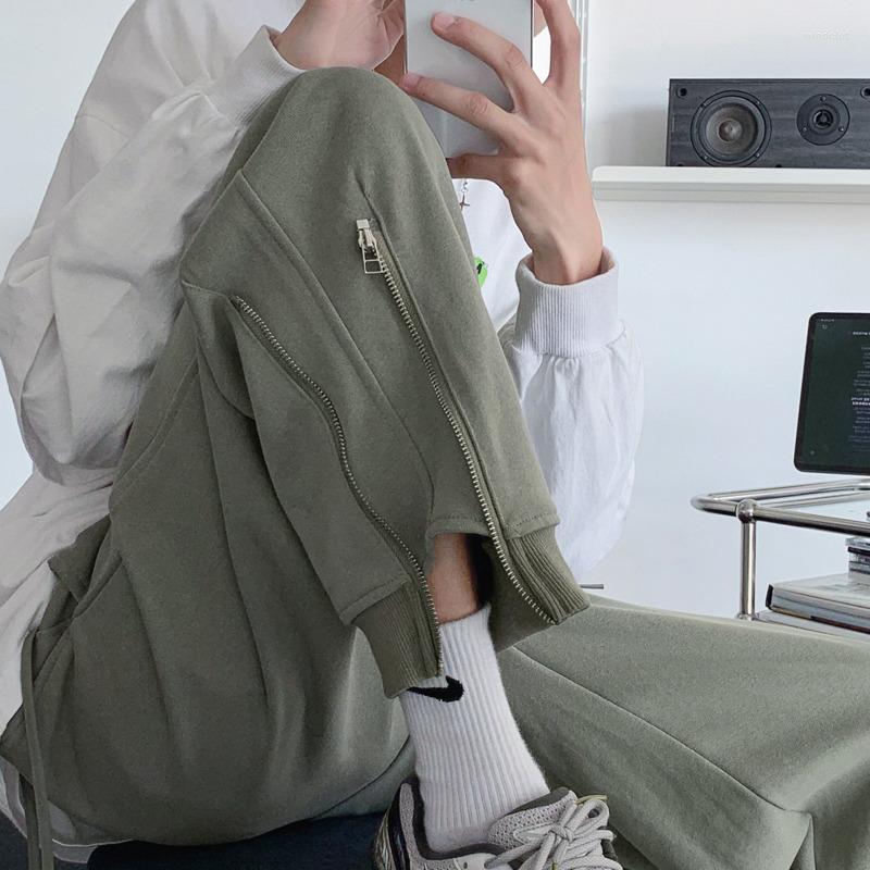 Men's Pants Grey/Green/Black Casual Men Fashion Zipper Straight Streetwear Korean Loose Sweatpants Mens Trousers -2XL
Men's Pants Grey/Green/Black Casual Men Fashion Zipper Straight Streetwear Korean Loose Sweatpants Mens Trousers -2XL