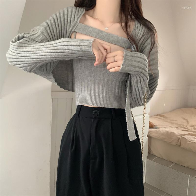 Women's T Shirts 2023 Women's Wear Korean Style Solid Color Knitted Cardigan Girl Slim-Fitting Suspenders Vest Suit Two-Piece Set, Black
Women's T Shirts 2023 Women's Wear Korean Style Solid Color Knitted Cardigan Girl Slim-Fitting Suspenders Vest Suit Two-Piece Set, Black