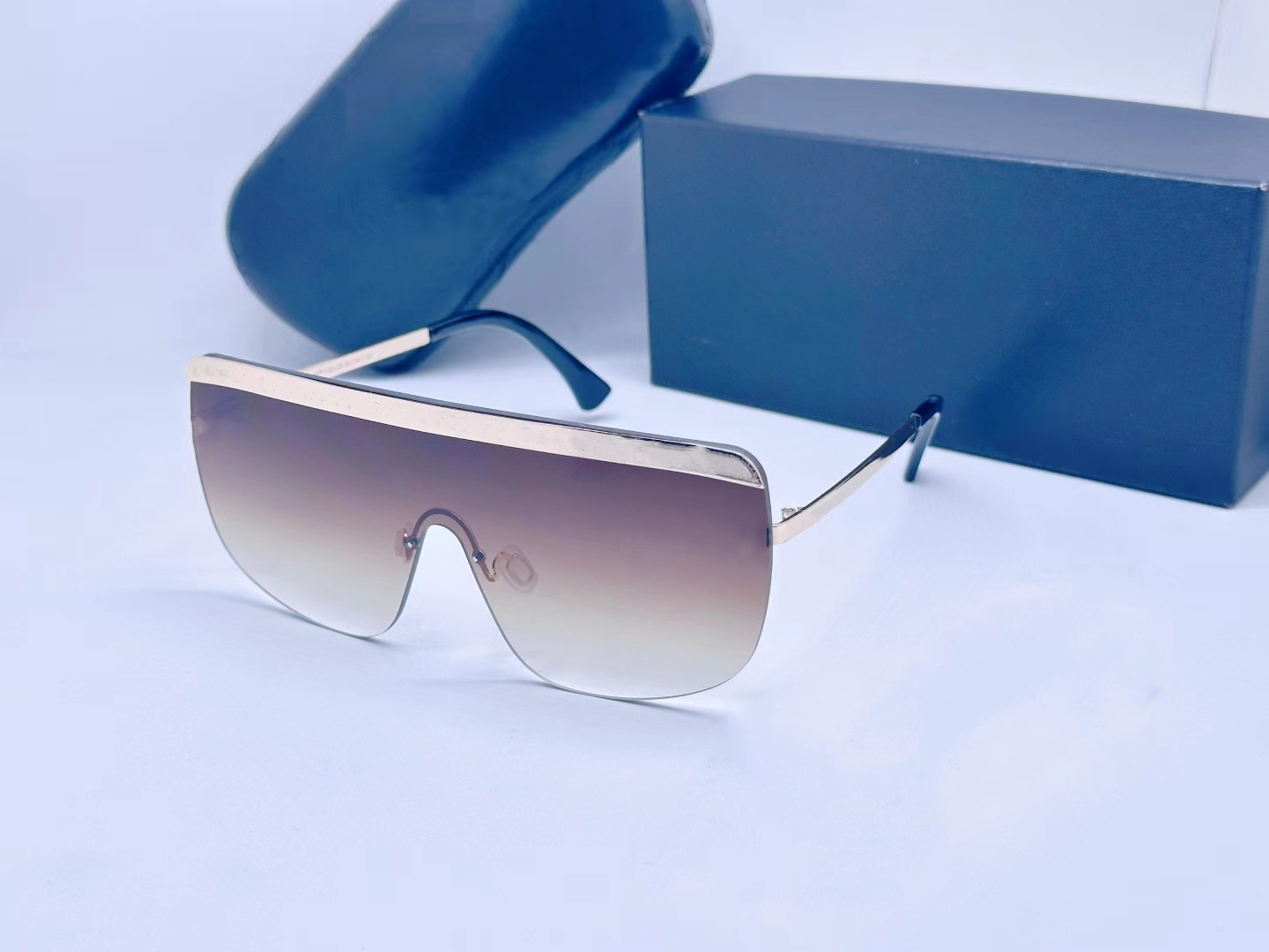 Fashion sunglasses Designer Sunglasses Goggle Beach Sun Glasses For Man Woman Eyeglasses 7 Colors High Quality
Fashion sunglasses Designer Sunglasses Goggle Beach Sun Glasses For Man Woman Eyeglasses 7 Colors High Quality