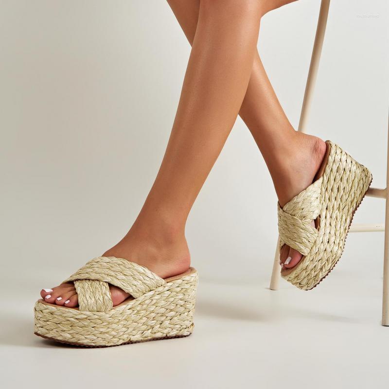 Slippers Novelty Women Wisteria 9.5CM Wedges Round Toe Slip-On Street Style Korean Platform Braided Rope Shoes 36 43, Apricot
Slippers Novelty Women Wisteria 9.5CM Wedges Round Toe Slip-On Street Style Korean Platform Braided Rope Shoes 36 43, Apricot