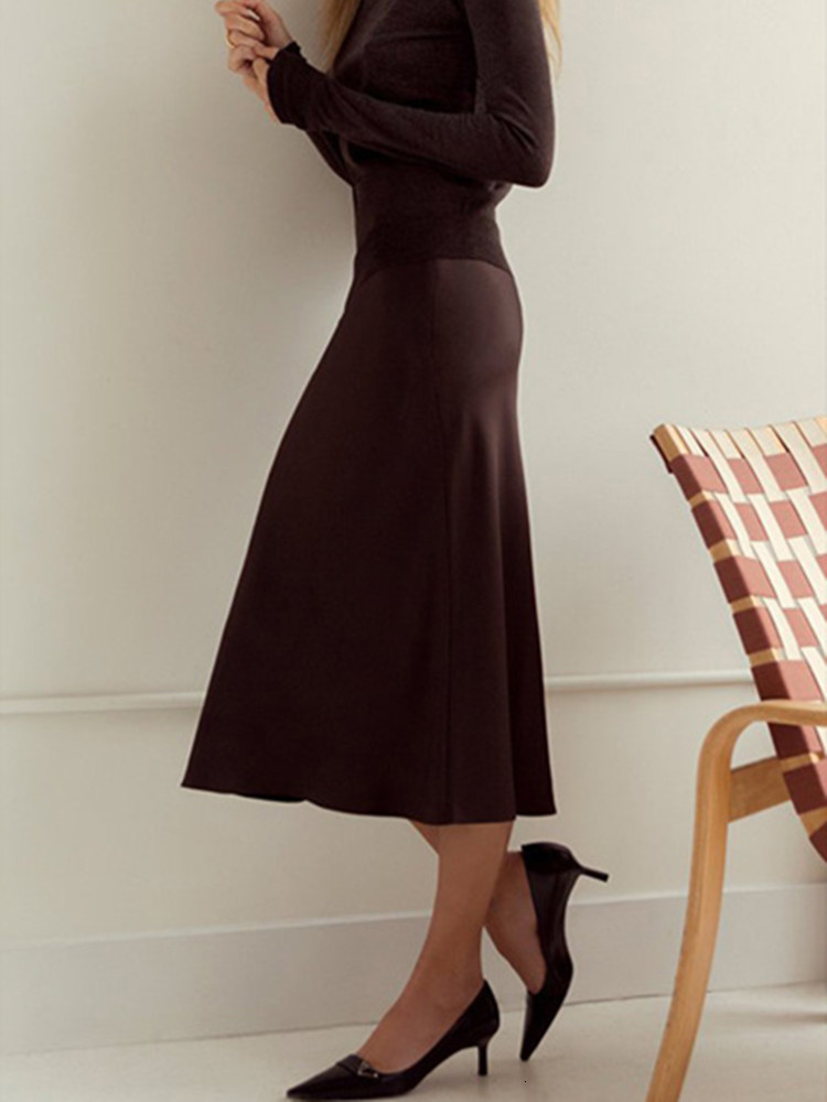 Skirts Spring Summer Women Silk Trumpet Midi Skirt Lady High Waist Solid Color Soft Long Skirts 230413, Gray 
Skirts Spring Summer Women Silk Trumpet Midi Skirt Lady High Waist Solid Color Soft Long Skirts 230413, Gray