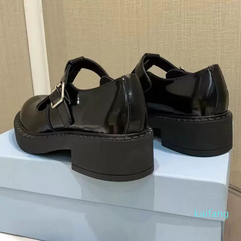 Cross Sandals Horsebit Loafer Shoes Net Celebrity with Bee Small Leather Platform Women's
Cross Sandals Horsebit Loafer Shoes Net Celebrity with Bee Small Leather Platform Women's