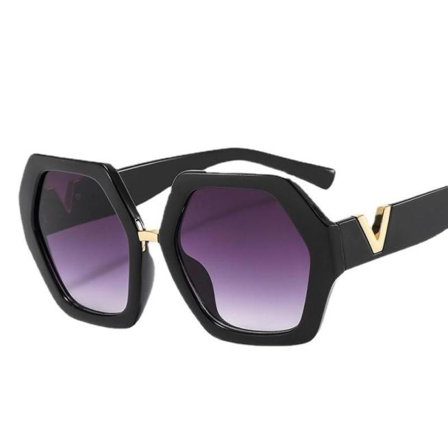 Sunglasses Retro Rectangle Women V Brand Designer Vintage Small Frame Sun Glasses Ladies Classic Black Square Oculos De SolSunglas5320755
Sunglasses Retro Rectangle Women V Brand Designer Vintage Small Frame Sun Glasses Ladies Classic Black Square Oculos De SolSunglas5320755