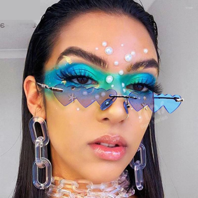 Sunglasses MOONBIFFY Woman Heart Shaped Vintage Punk Sun Glasses Female Brand Designer Ocean Metal Rimless Eyewear
Sunglasses MOONBIFFY Woman Heart Shaped Vintage Punk Sun Glasses Female Brand Designer Ocean Metal Rimless Eyewear