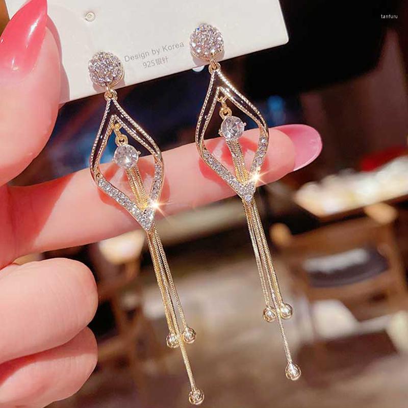 Dangle Earrings Fashion Drop Long Hanging For Women Elegant Girl Tassel Earring Stylish Jewelry Personality Gift
Dangle Earrings Fashion Drop Long Hanging For Women Elegant Girl Tassel Earring Stylish Jewelry Personality Gift