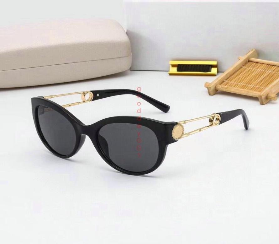 Oversized Square Gradient Pink Sunglasses Women Men Half frame metal Famous Designer Sun glasses Female UV400 Shades Safety Pin Su3863527
Oversized Square Gradient Pink Sunglasses Women Men Half frame metal Famous Designer Sun glasses Female UV400 Shades Safety Pin Su3863527