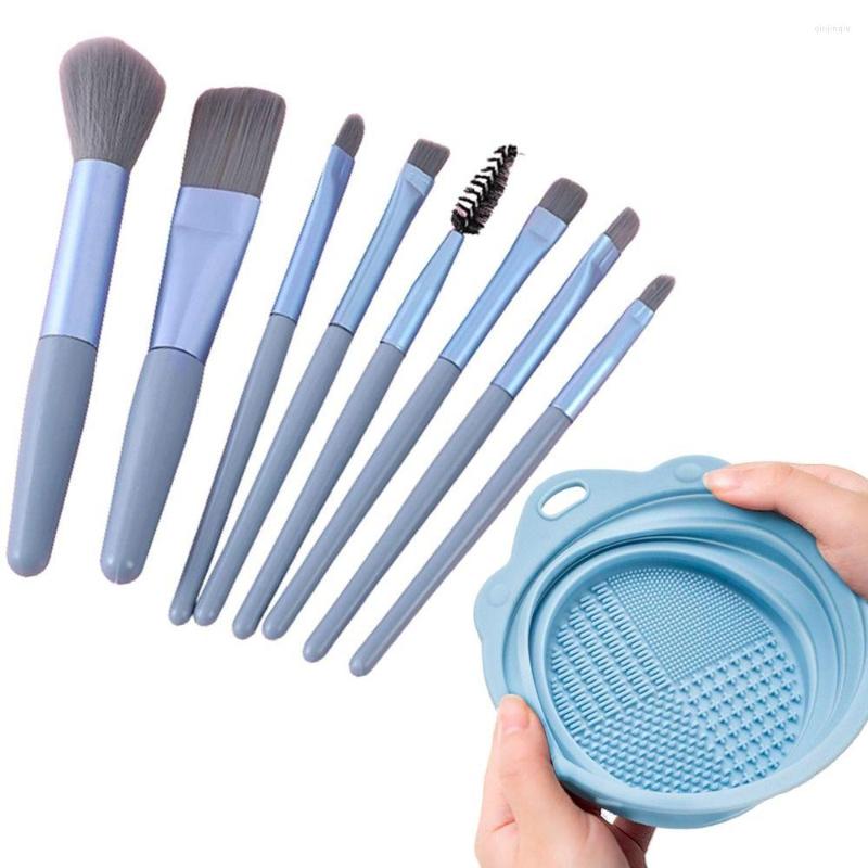 Makeup Brushes 8Pcs Brush Set With Folding Cleaning Mat Concealer Eye Shadow Highlighter Foundation Beauty Tools
Makeup Brushes 8Pcs Brush Set With Folding Cleaning Mat Concealer Eye Shadow Highlighter Foundation Beauty Tools