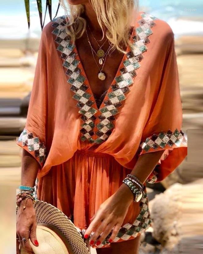 Casual Dresses 2023 Spring And Summer Beach Women' Bodysuit Geometric Patch Deep V-Neck Bohemian Dress
Casual Dresses 2023 Spring And Summer Beach Women' Bodysuit Geometric Patch Deep V-Neck Bohemian Dress